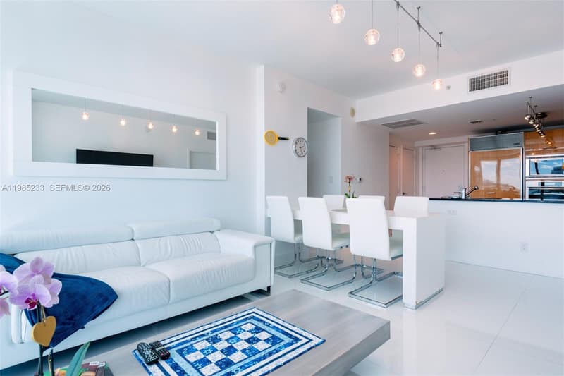 6799 Collins Ave #906, Miami Beach, 33141