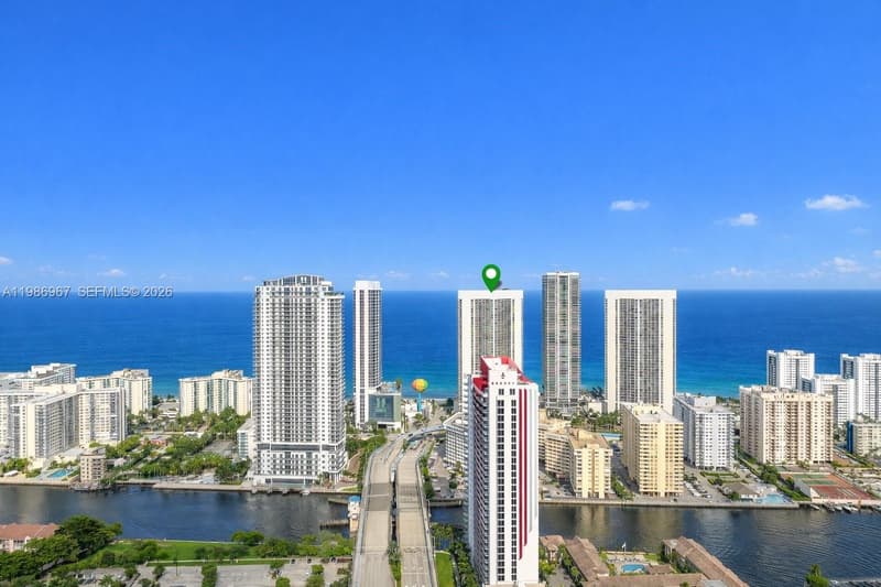 1800 Ocean Dr #UPH4301, Hallandale Beach, 33009