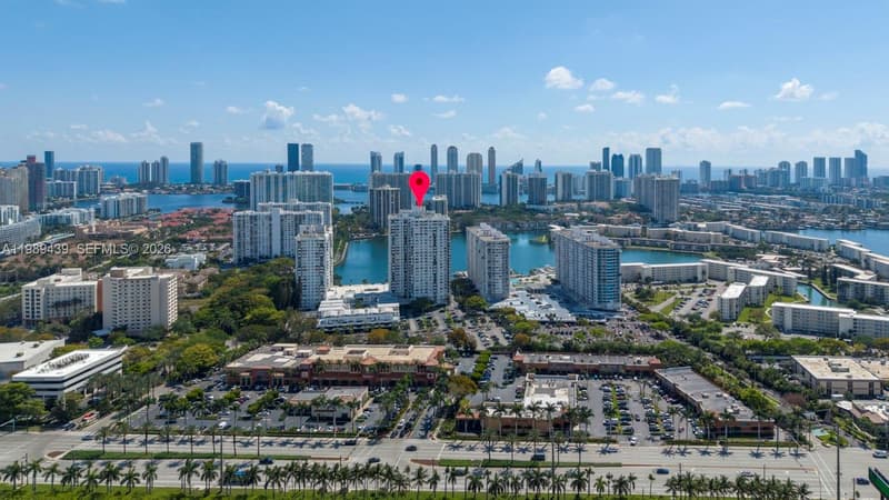 2750 183rd St #806, Aventura, 33160