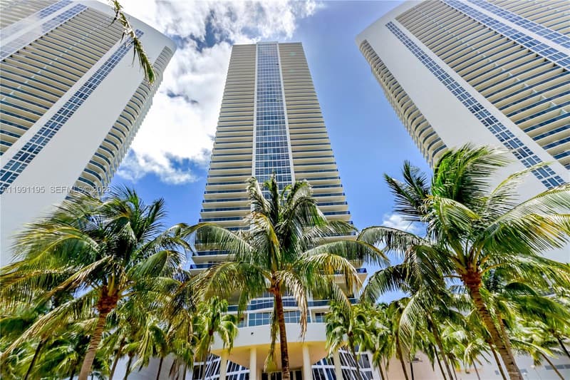 1830 Ocean Dr #3804, Hallandale Beach, 33009