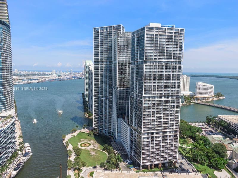 465 Brickell Ave #3905, Miami, 33131
