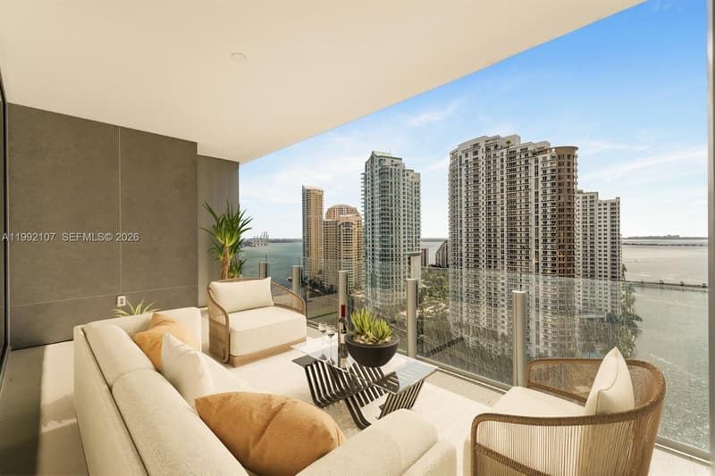 300 Biscayne Boulevard Way #2103C, Miami, 33131