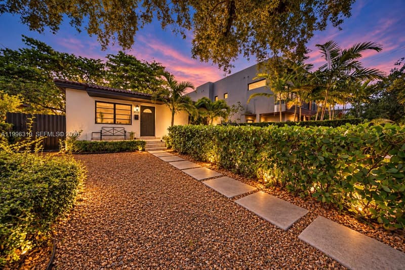 3033 Hibiscus St, Miami, 33133
