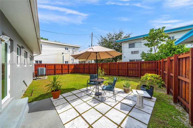 2010 Calais Dr, Miami Beach, 33141