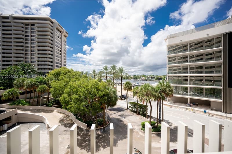 3 Grove Isle Dr #C308, Miami, 33133