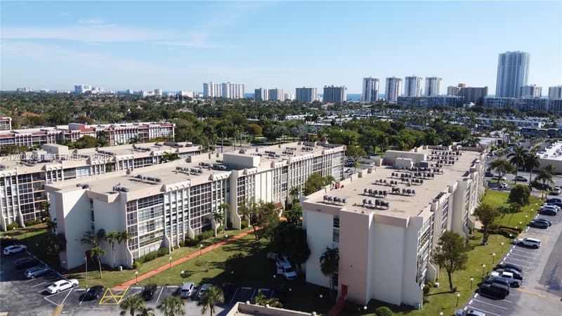 851 Three Islands Blvd #411, Hallandale Beach, 33009