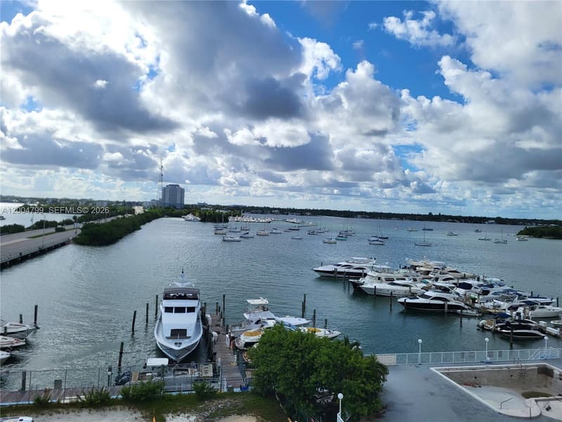7904 West Dr #602, North Bay Village, 33141