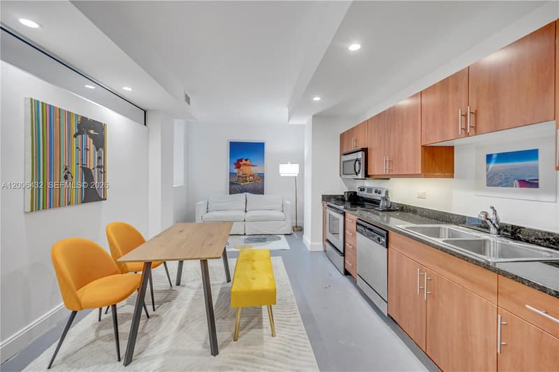 111 Flagler St #506, Miami, 33131