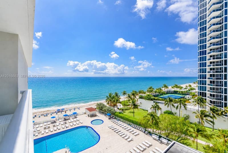 19201 Collins Ave #609, Sunny Isles Beach, 33160