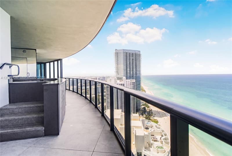 18555 Collins Ave #3705, Sunny Isles Beach, 33160