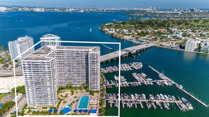 7601 Treasure Dr #623, North Bay Village, 33141