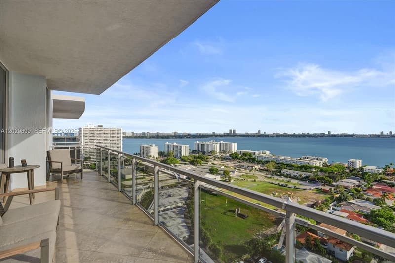 7901 Hispanola Ave #2010, North Bay Village, 33141