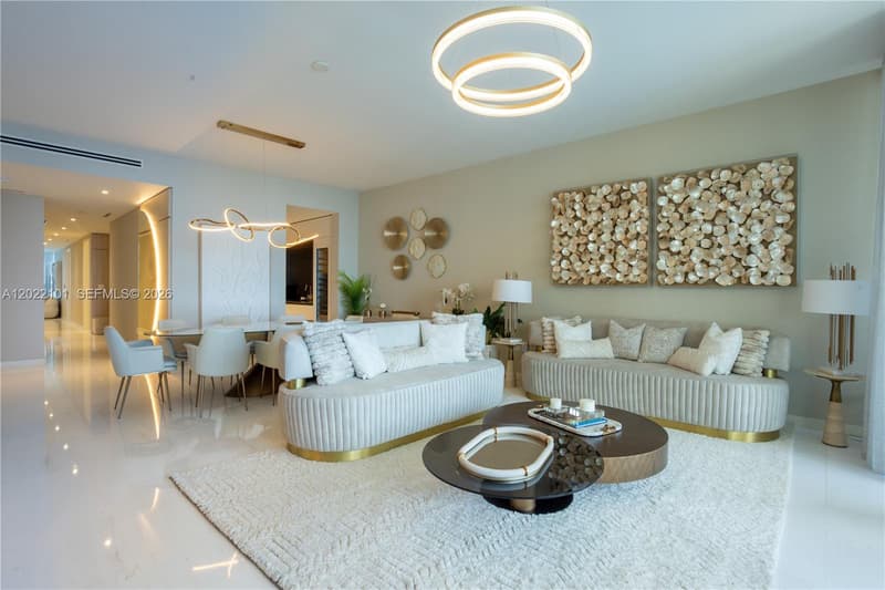 300 Biscayne Boulevard Way #2203C, Miami, 33131