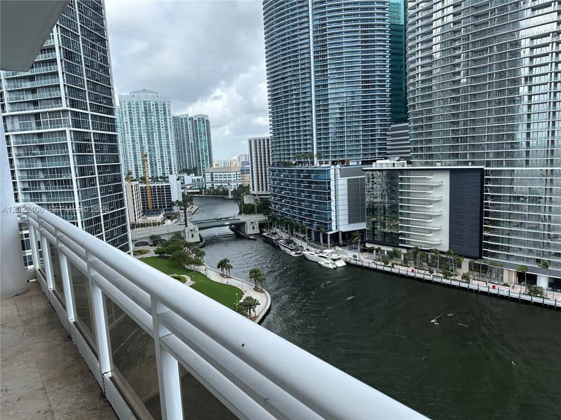 901 Brickell Key Blvd #2005, Miami, 33131
