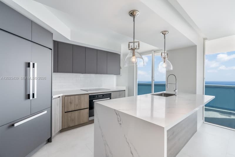 6301 Collins Ave #2502, Miami Beach, 33141