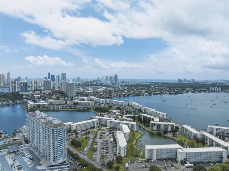 2855 Leonard Dr #H106, Aventura, 33160