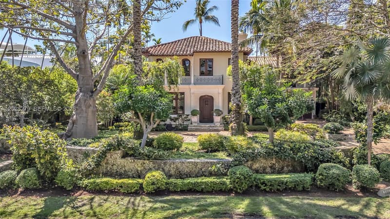 3462 Moorings Way, Miami, 33133