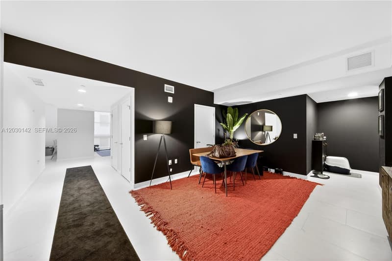 1010 Brickell Ave #2905, Miami, 33131
