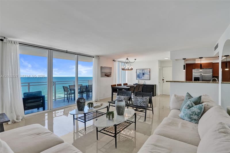2030 Ocean Dr #821, Hallandale Beach, 33009