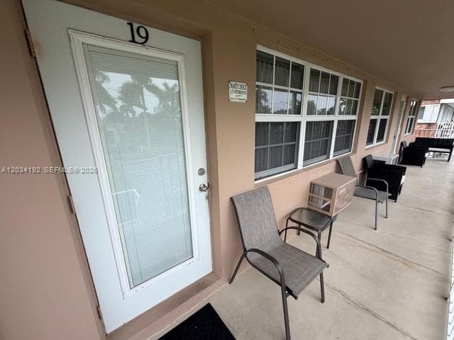 500 Layne Blvd #19, Hallandale Beach, 33009