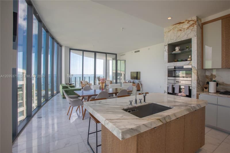 2821 Bayshore Dr #20D, Miami, 33133