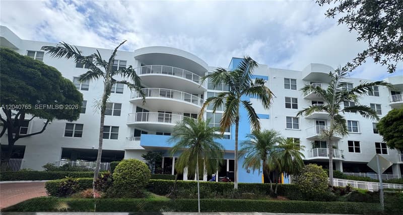 1555 N Treasure Dr #313, North Bay Village, 33141