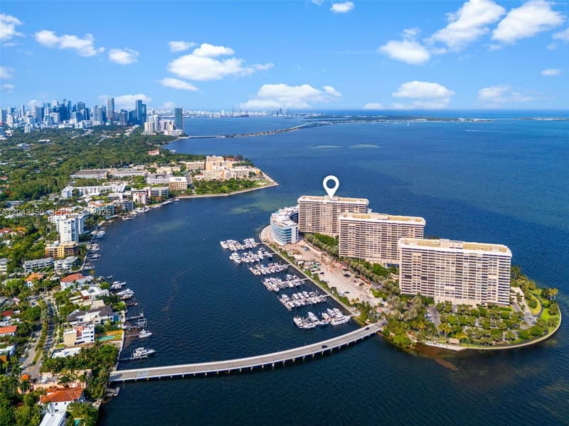 3 Grove Isle Dr #C1610, Miami, 33133