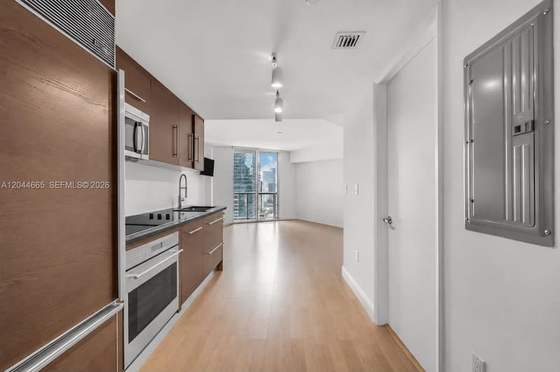 475 Brickell Ave #2508, Miami, 33131