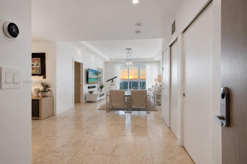 2301 Collins Ave #PH22, Miami Beach, 33139