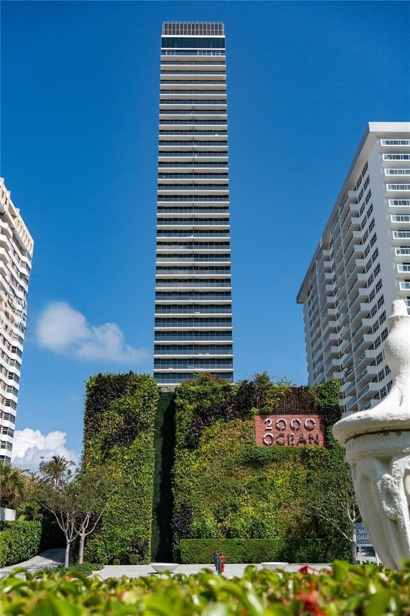 2000 Ocean Drive #5a, Hallandale Beach, 33009