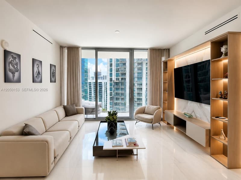 300 Biscayne Boulevard Way #2609W, Miami, 33131