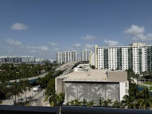 19201 Collins Ave #837, Sunny Isles Beach, 33160