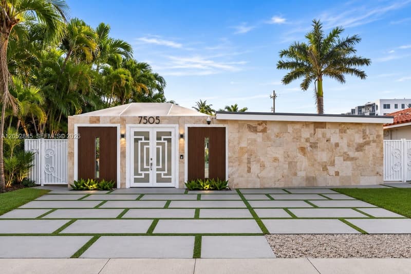 7505 Mutiny Ave, North Bay Village, 33141