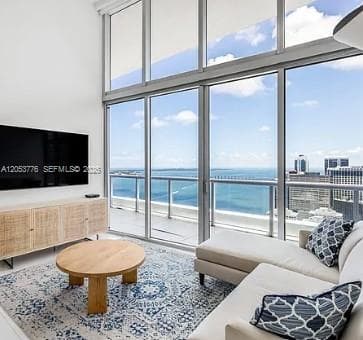 495 Brickell Ave #4105, Miami, 33131