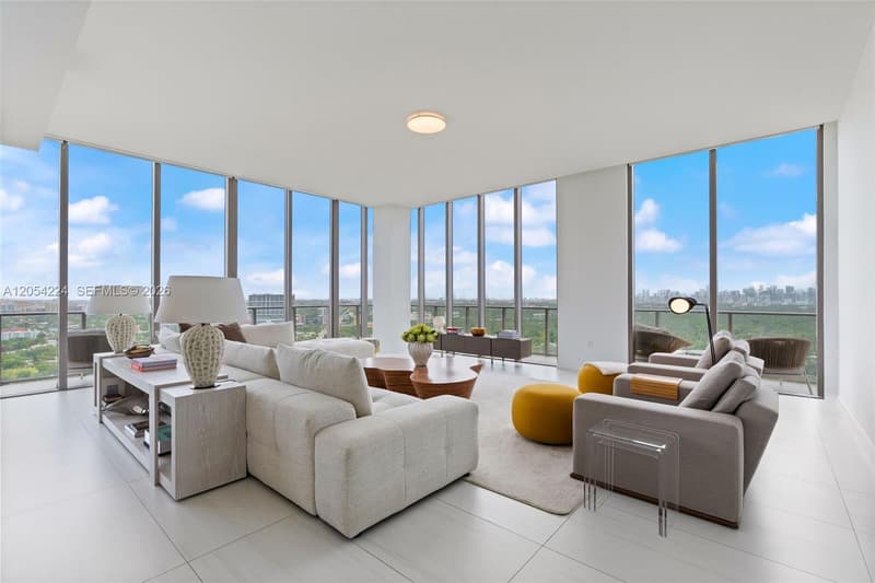 2678 Tigertail Ave #PH1, Miami, 33133