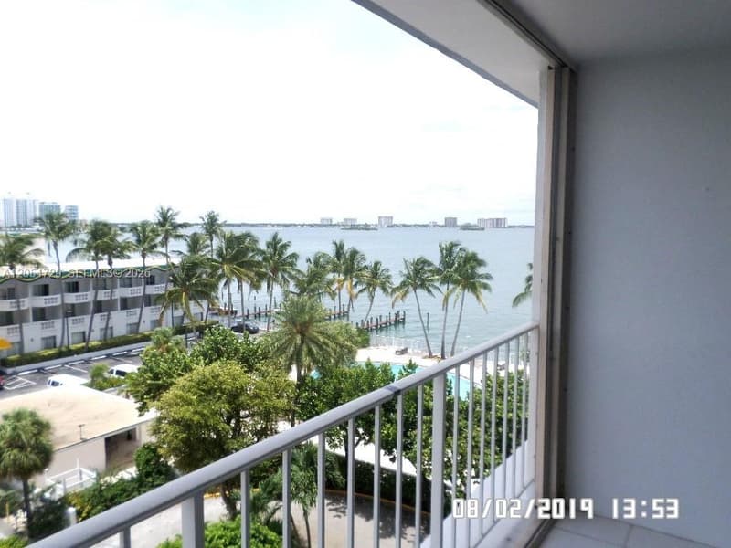 1865 79th St Cswy #6J, North Bay Village, 33141