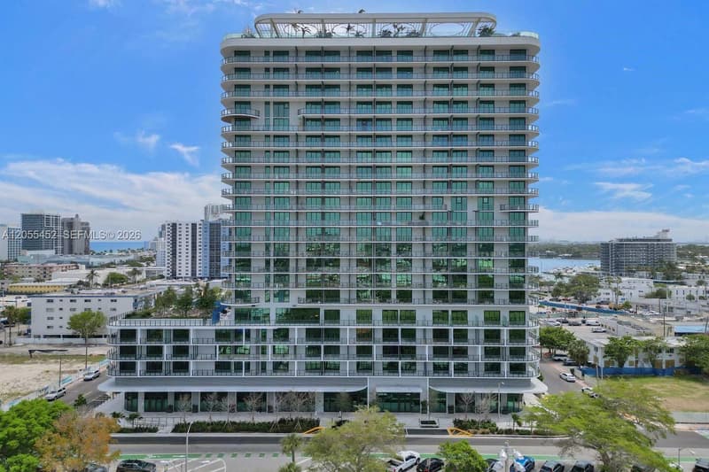 580 72ND #1004, Miami Beach, 33141