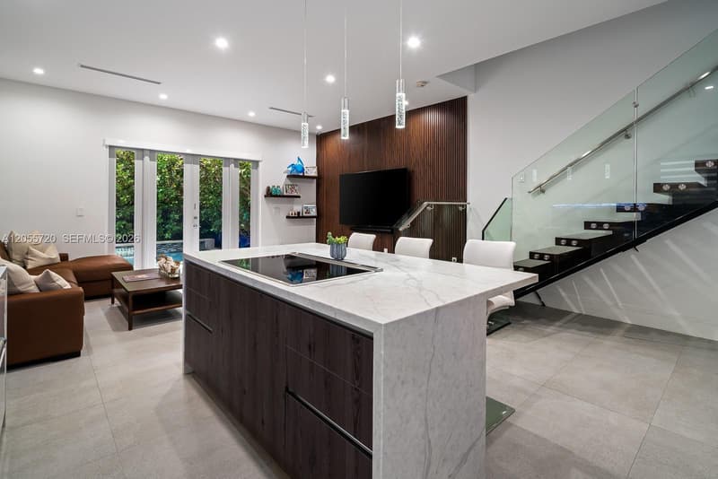 3073 Carter St #3073, Miami, 33133