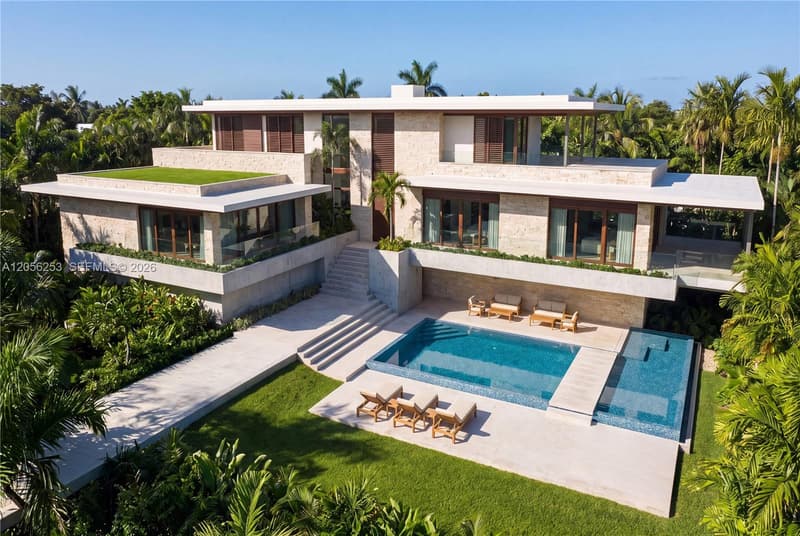 3400 Moorings Way, Miami, 33133