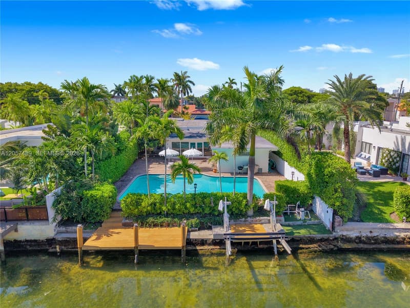 1777 Daytonia Rd, Miami Beach, 33141