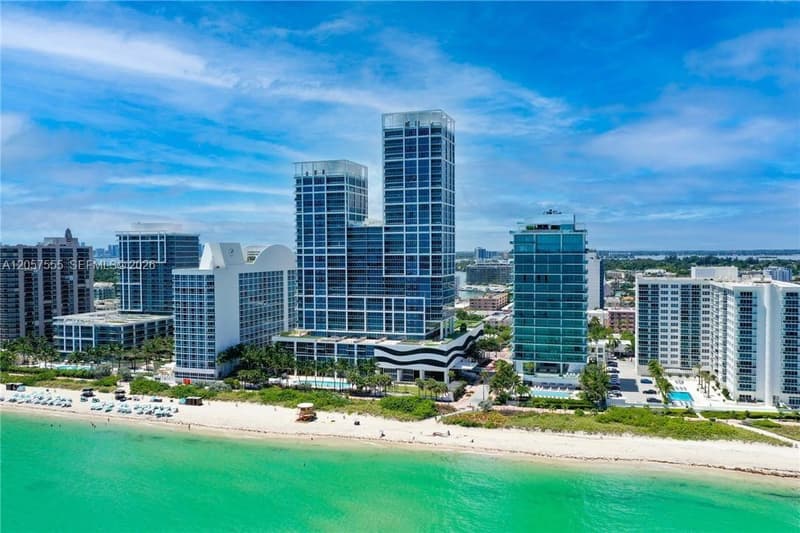 6801 Collins Ave #1020 Door 1006 Leal, Miami Beach, 33141