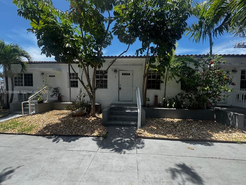 8335 Crespi Blvd #2, Miami Beach, 33141