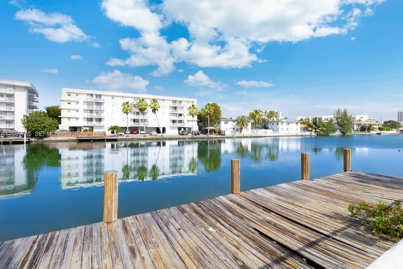 1185 Marseille Dr #101, Miami Beach, 33141