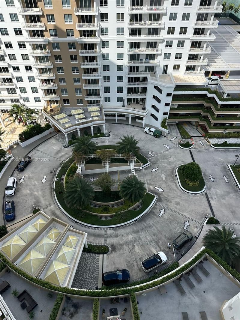 701 Brickell Key Blvd #1808, Miami, 33131