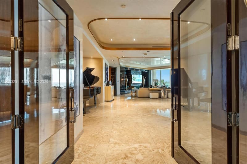16047 Collins Ave #603, Sunny Isles Beach, 33160