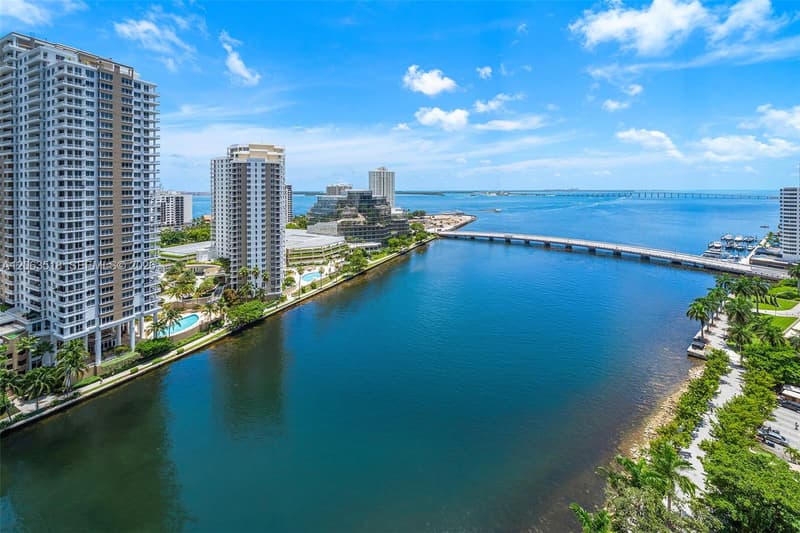495 Brickell Ave #1802, Miami, 33131