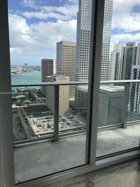 151 1st St #2801, Miami, 33131