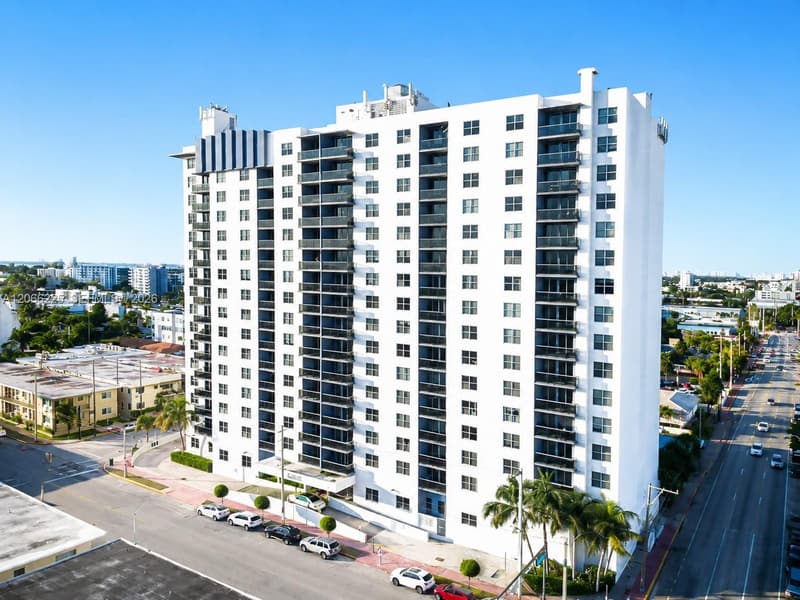 401 69th St #304, Miami Beach, 33141