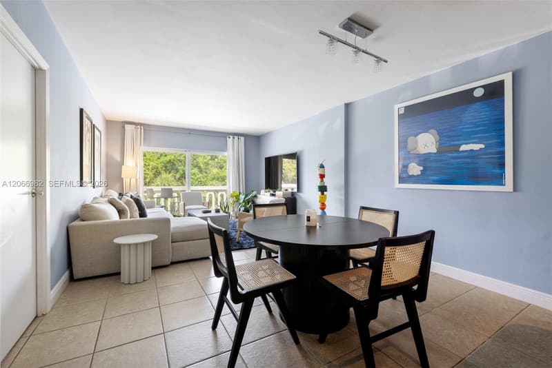 100 Edgewater Dr #309, Coral Gables, 33133