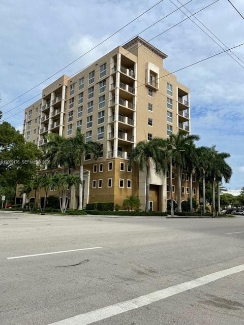 2650 37th Ave #501, Miami, 33133